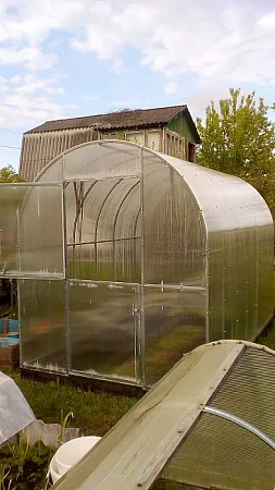 Теплица "ЙОТА", 2х4,12х2,2(h) оцинкованная труба	20*20, каркас																													